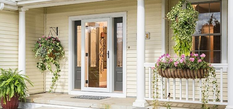 screen door installation in Prunedale